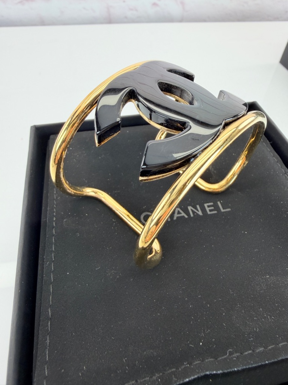 CHANEL Cuff Coco Mark Black and Gold Double C Logo Cuff Bracelet - Picture 3 of 10